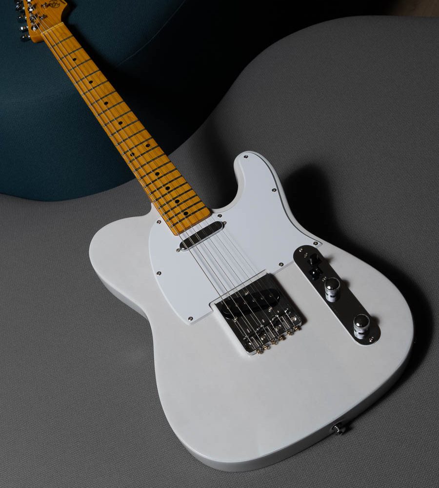 guitarra white blonde