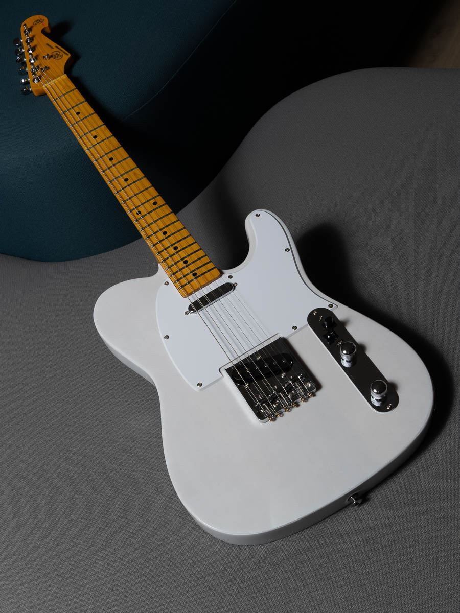 guitarra white blonde