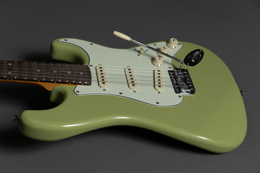 sweet pea green color guitarra